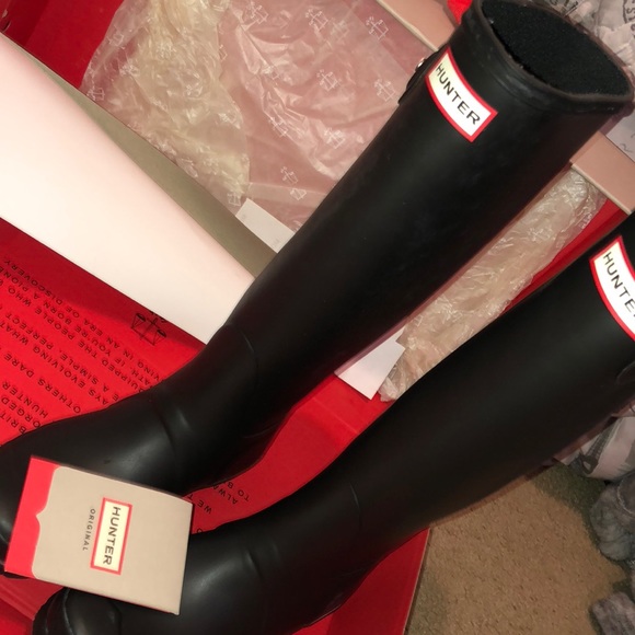 Hunter Boots - Picture 1 of 3